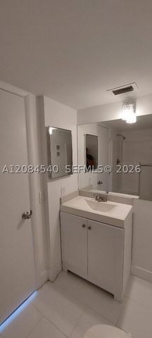 8710 N Sherman Cir 403, Miramar, FL 33025