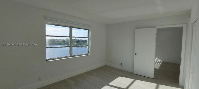 8710 N Sherman Cir 403, Miramar, FL 33025