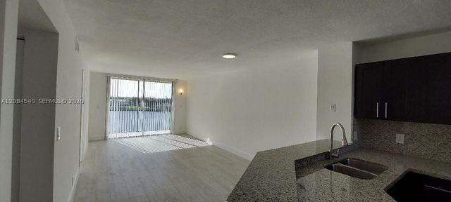 8710 N Sherman Cir 403, Miramar, FL 33025