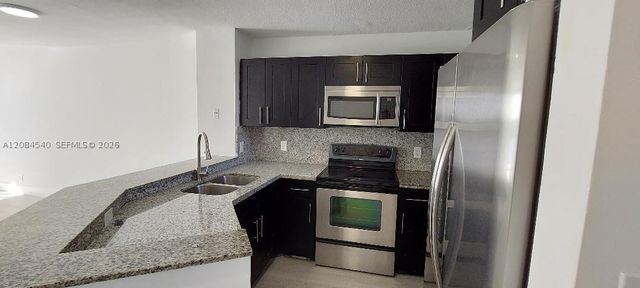 8710 N Sherman Cir 403, Miramar, FL 33025
