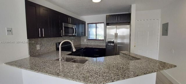 8710 N Sherman Cir 403, Miramar, FL 33025