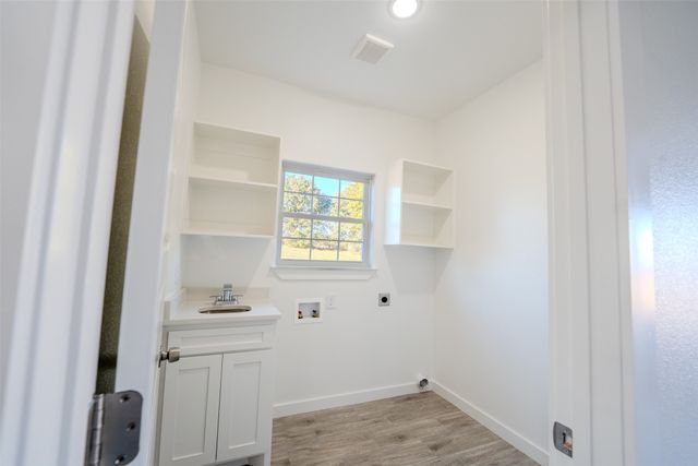 200 Kilkenny Road, Poolville, TX 76487