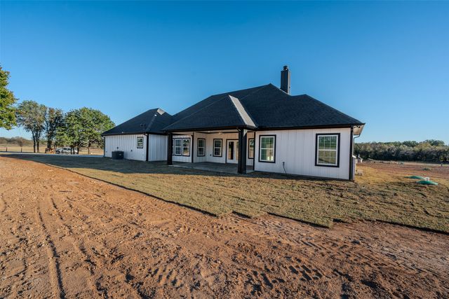 200 Kilkenny Road, Poolville, TX 76487