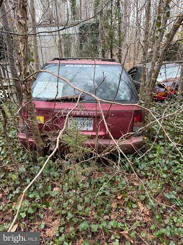 5300 HAMS FORD RD, Woodford, VA 22580