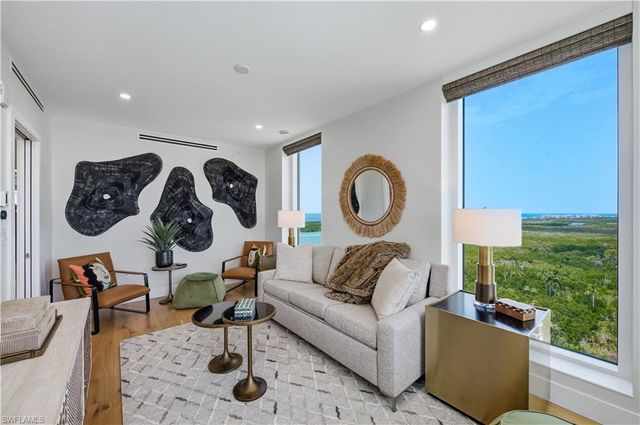 13925 Old Coast RD 1706, Naples, FL 34110