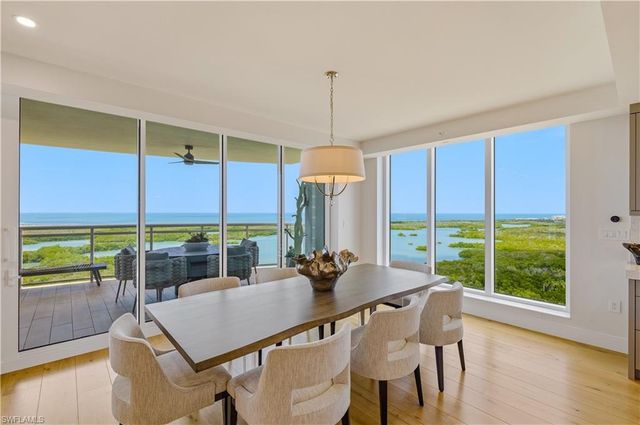 13925 Old Coast RD 1706, Naples, FL 34110