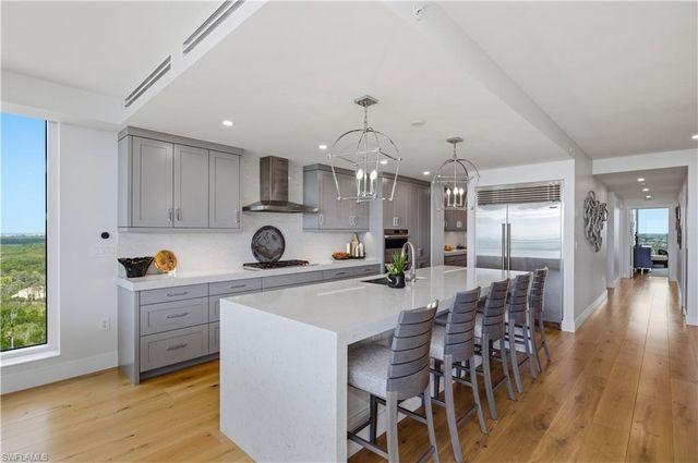 13925 Old Coast RD 1706, Naples, FL 34110