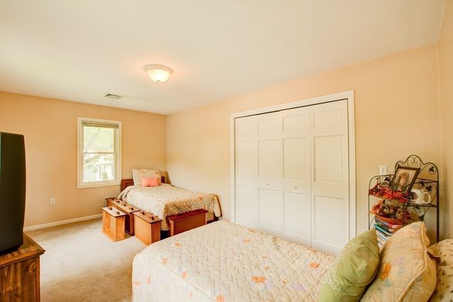 81 Causeway Terrace, Leominster, MA 01453