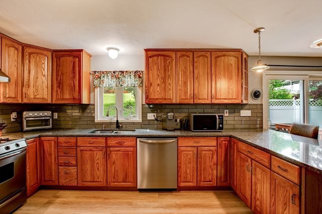 81 Causeway Terrace, Leominster, MA 01453