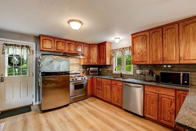 81 Causeway Terrace, Leominster, MA 01453