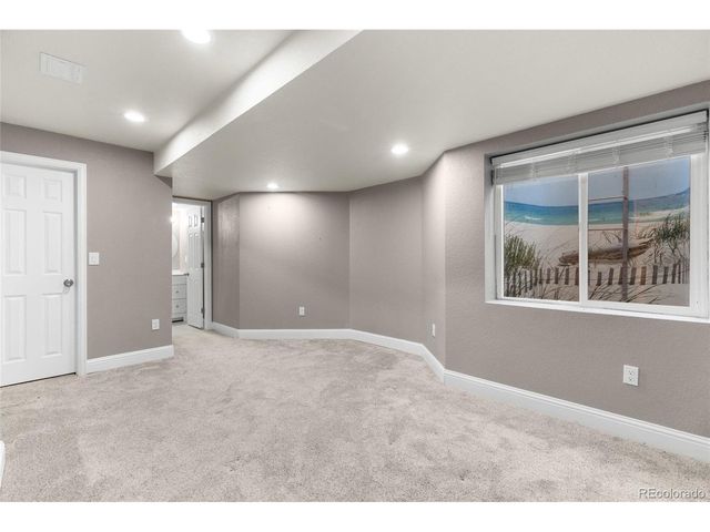 22027 E Jamison Pl, Aurora, CO 80016