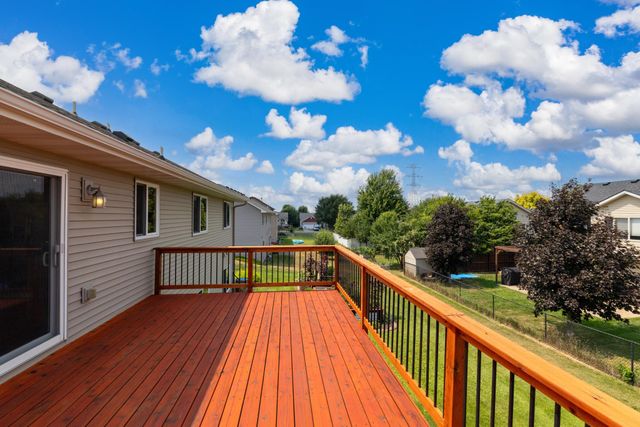 279 Kiso Avenue, Shakopee, MN 55379
