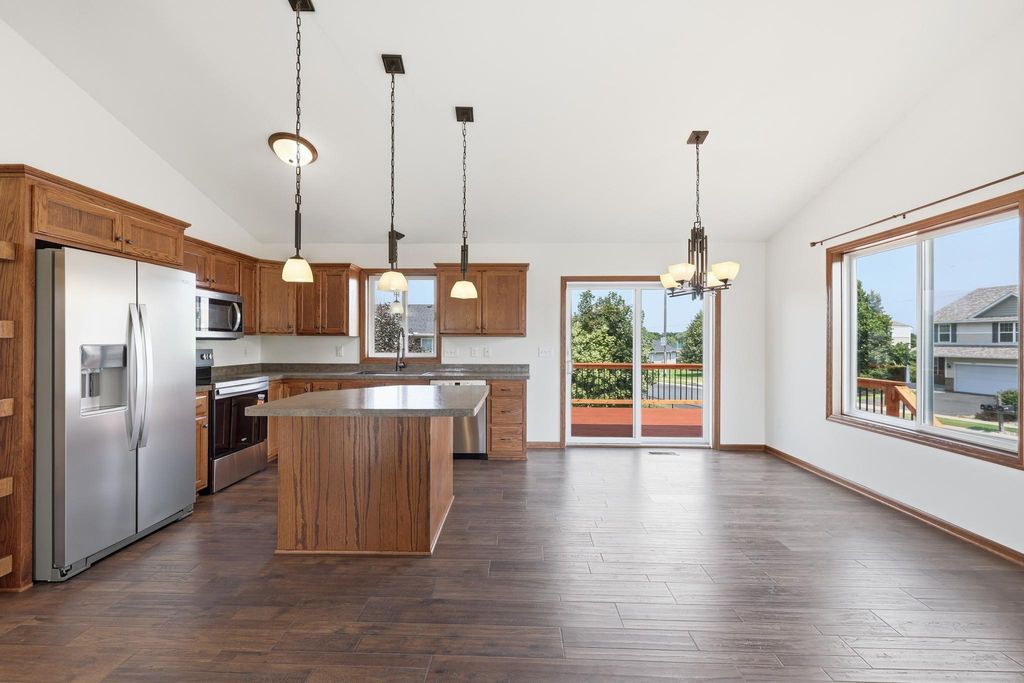 279 Kiso Avenue, Shakopee, MN 55379 — photo 5