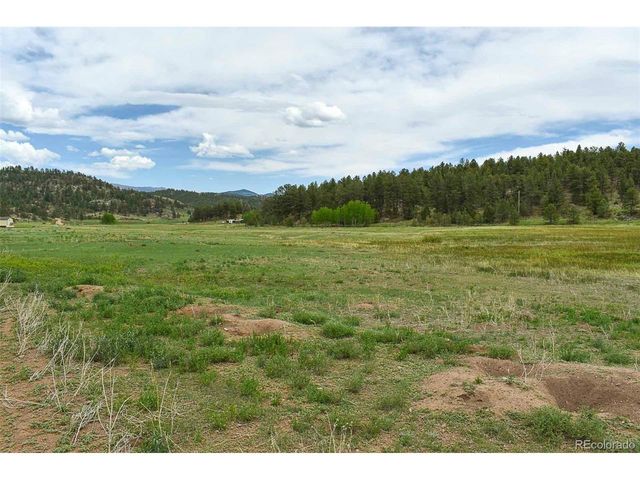 729 Valley Dr, Guffey, CO 80820