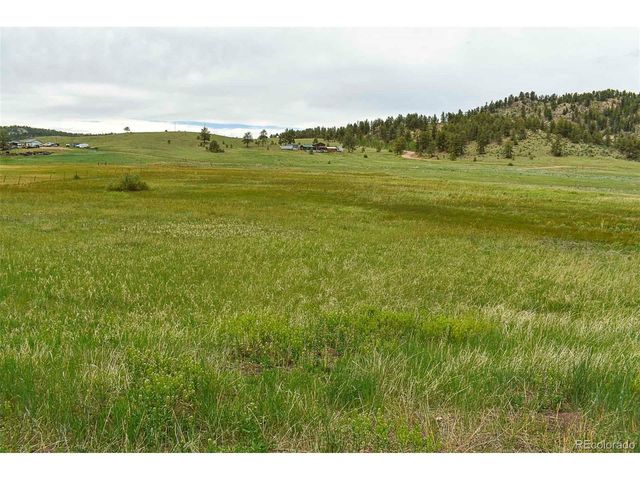 729 Valley Dr, Guffey, CO 80820