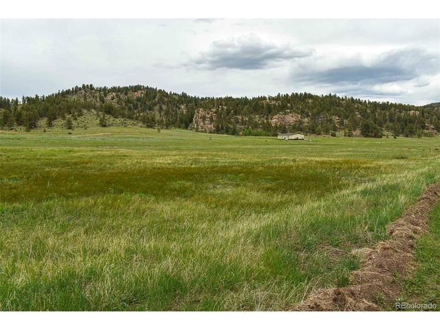 729 Valley Dr, Guffey, CO 80820