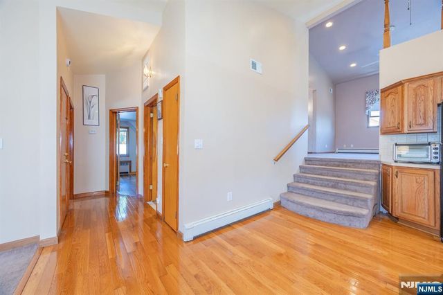 214 Newark Avenue, Lyndhurst, NJ 07071