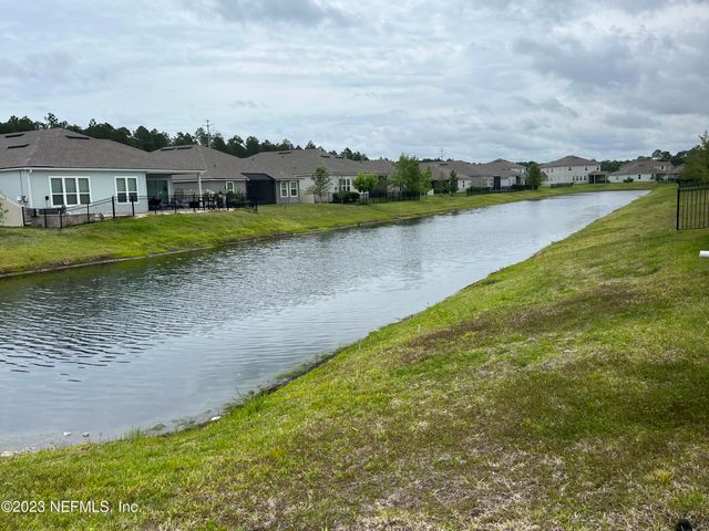 574 NORTHSIDE Drive S, Jacksonville, FL 32218