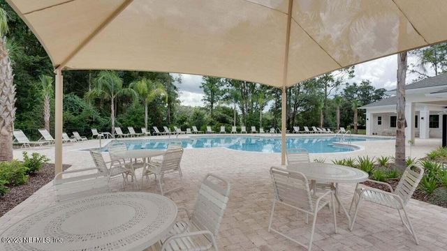 574 NORTHSIDE Drive S, Jacksonville, FL 32218