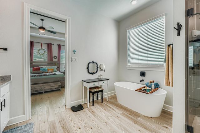 17721 Clairess LN, Manor, TX 78653