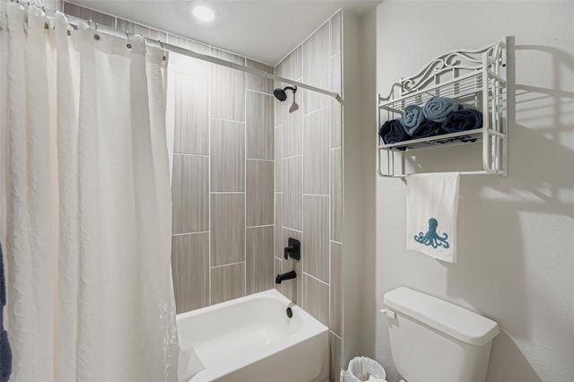 17721 Clairess LN, Manor, TX 78653