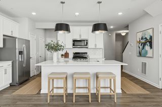 4860 Avery Court, Eagan, MN 55123