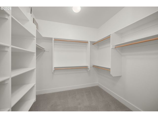 9325 Nw HOPEDALE Ct, Portland, OR 97229