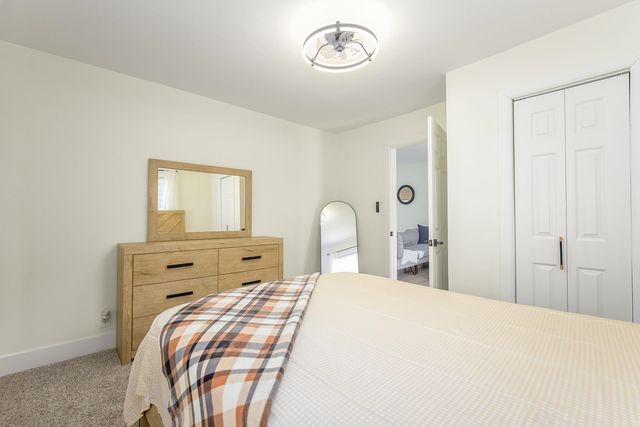 222 N Fern St, Wichita, KS 67203