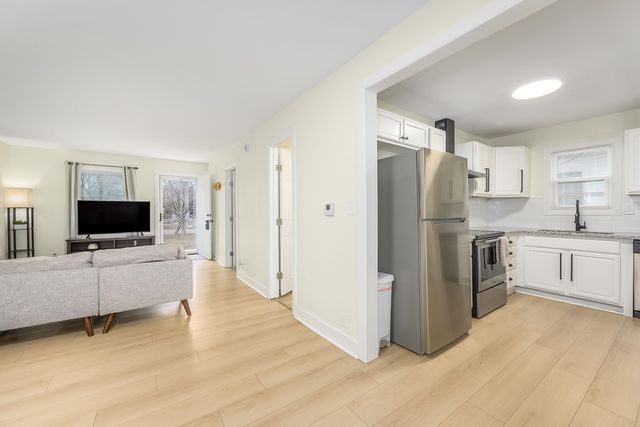 222 N Fern St, Wichita, KS 67203