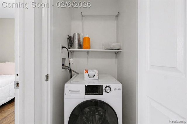 41890 E Ann Arbor Trail, Plymouth, MI 48170