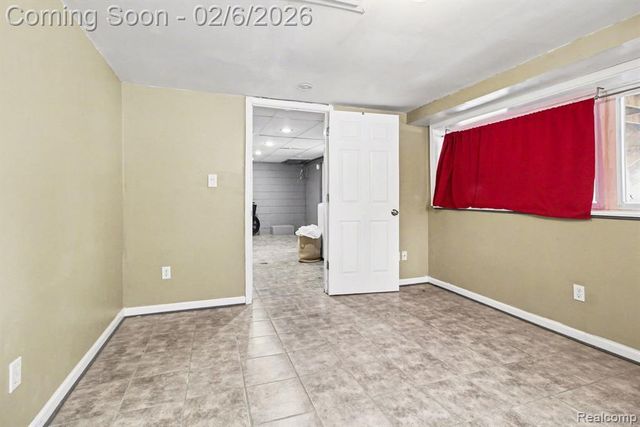 41890 E Ann Arbor Trail, Plymouth, MI 48170