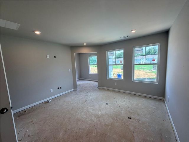 321 Rolling Green Road 101, Adairsville, GA 30103