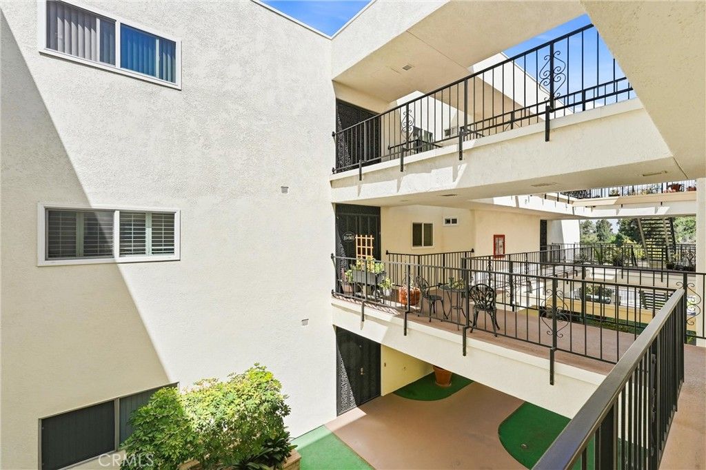 2355 Via Mariposa W 2C, Laguna Woods, CA 92637 — photo 3