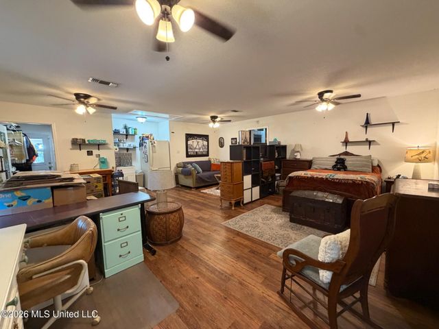 20000 Merinda Lane, Long Beach, MS 39560