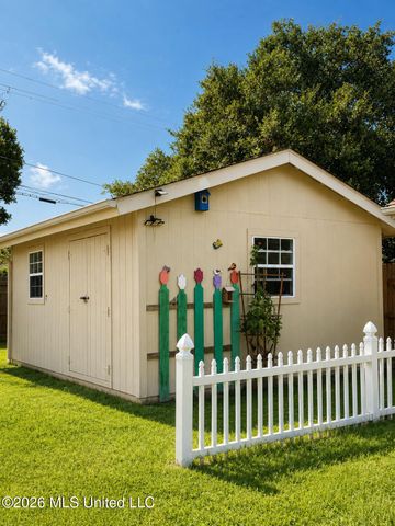 20000 Merinda Lane, Long Beach, MS 39560