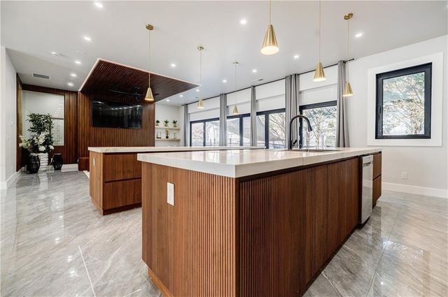 1812 Hunters Glen, Marietta, GA 30062