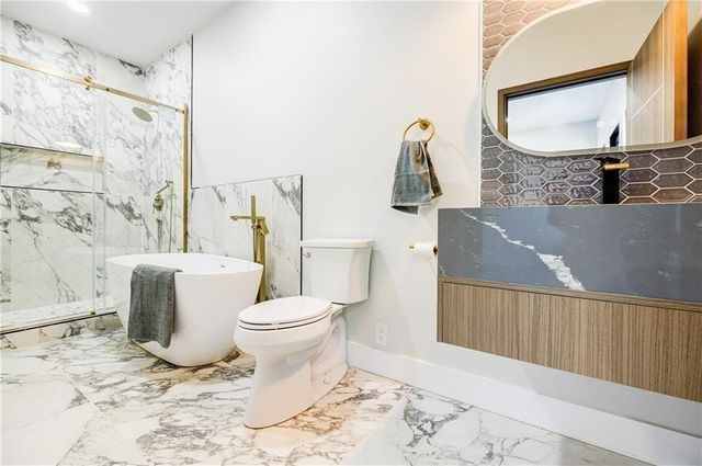 1812 Hunters Glen, Marietta, GA 30062