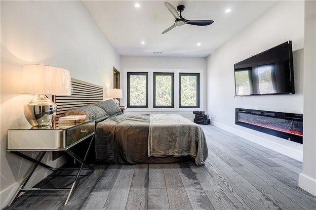 1812 Hunters Glen, Marietta, GA 30062