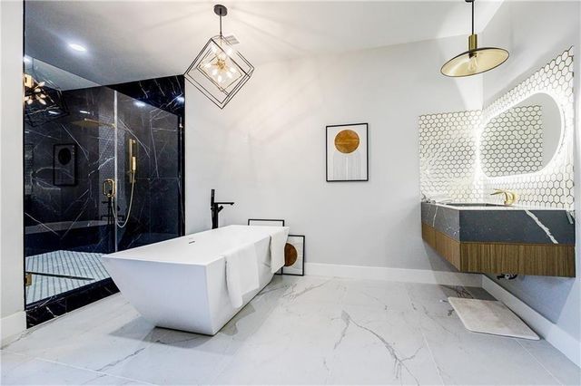 1812 Hunters Glen, Marietta, GA 30062