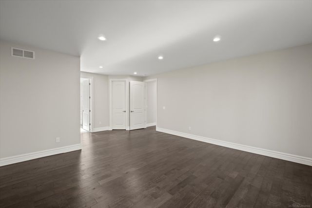 19790 Westchester Drive, Clinton Twp, MI 48038