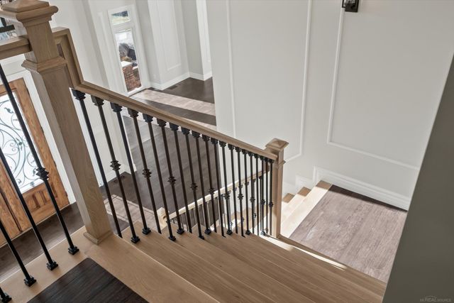 19790 Westchester Drive, Clinton Twp, MI 48038