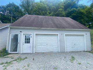 709 State Route 130, Penn Twp, PA 15085