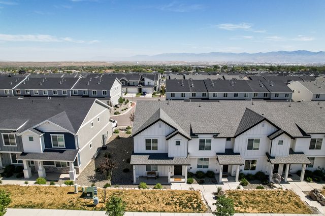 8608 W CORDERO DR, Magna, UT 84044