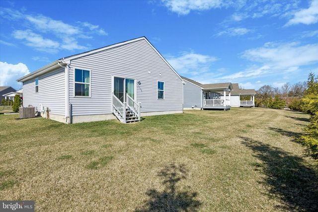 48 SENATORS WAY, Berlin, NJ 08009