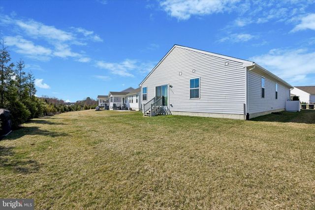 48 SENATORS WAY, Berlin, NJ 08009