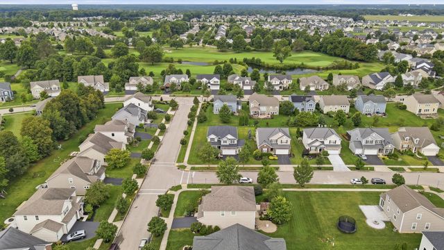 1250 Caribou Run, Delaware, OH 43015