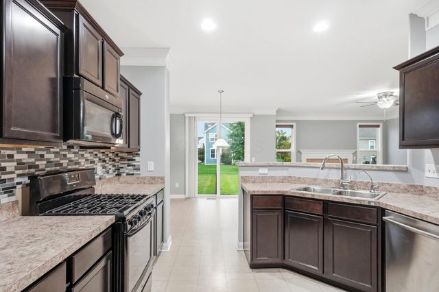 1250 Caribou Run, Delaware, OH 43015