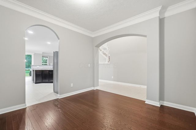 1250 Caribou Run, Delaware, OH 43015
