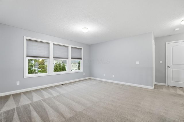 1250 Caribou Run, Delaware, OH 43015
