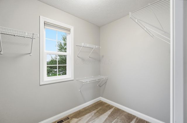 1250 Caribou Run, Delaware, OH 43015